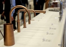 Quooker kranen in een populaire bronzen kleur.